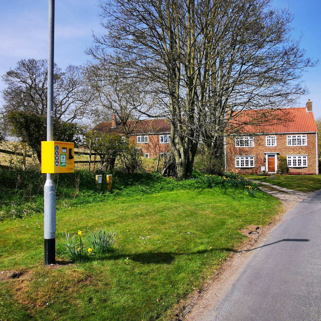 Ruston Parva Defibrillator
